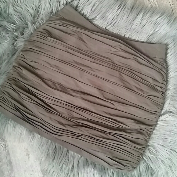 Mini skirt - Picture 2 of 8